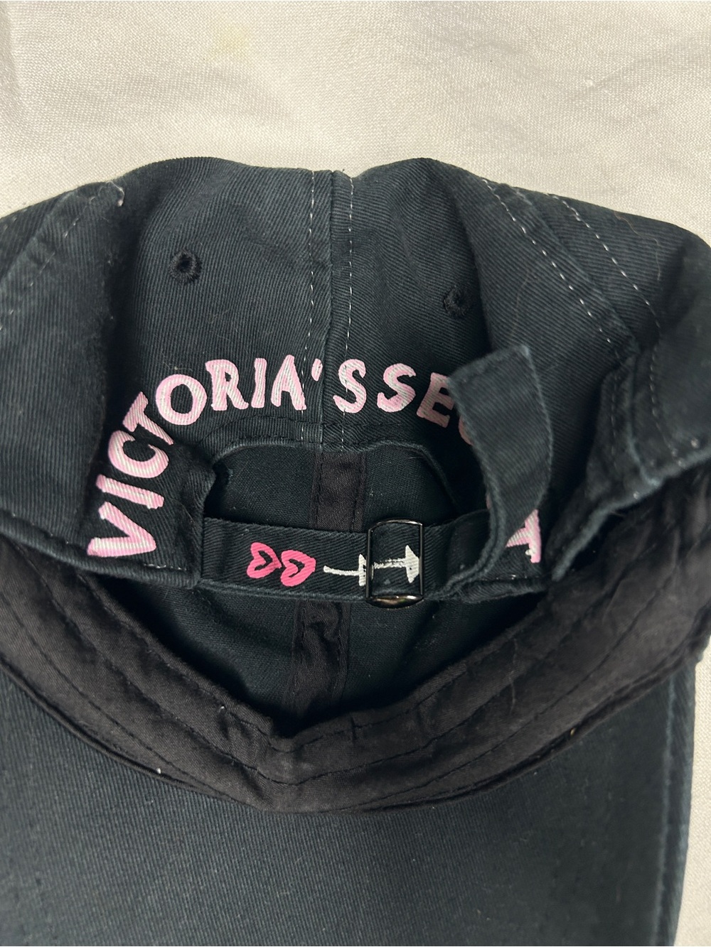 Victoria’s Secret hat - Picture 4 of 4